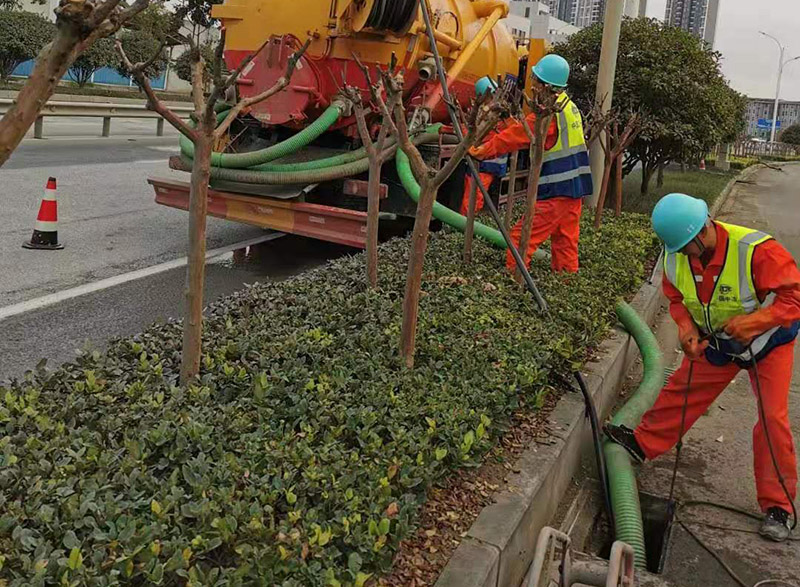 泽库市政管道清淤